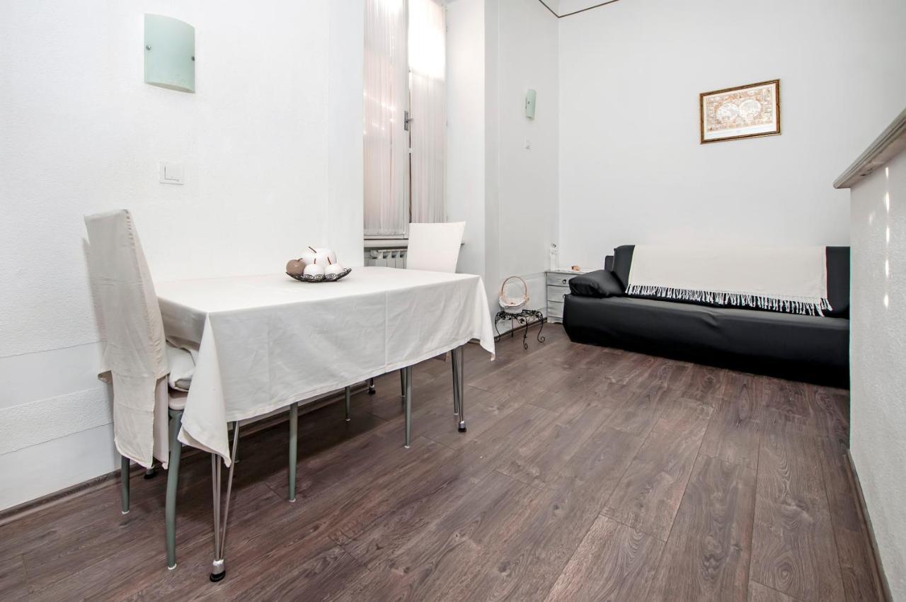 Apartman Castrum Rubini Rovigno Esterno foto