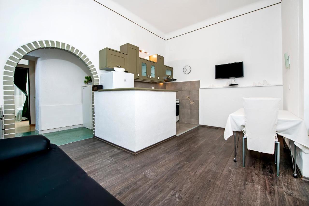 Apartman Castrum Rubini Rovigno Esterno foto